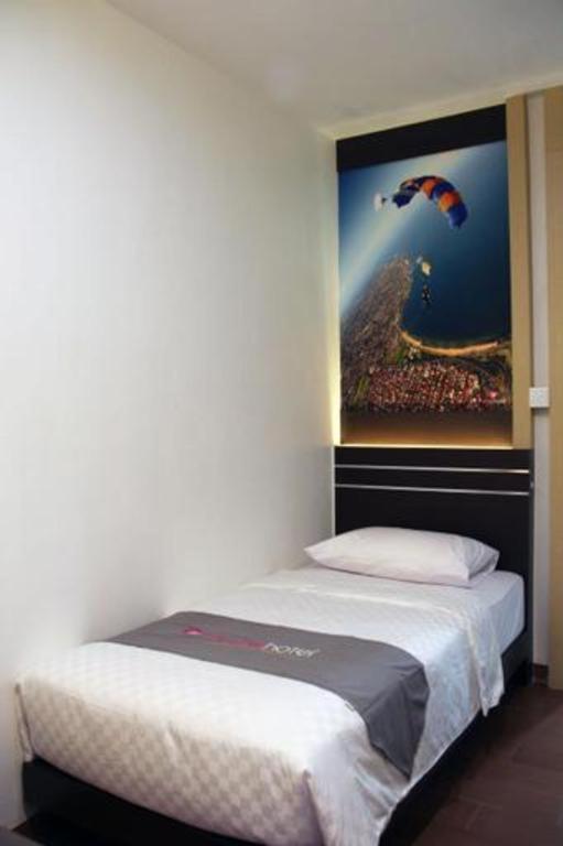 Neotel Hotel City Centre Tanjung Redep Buitenkant foto