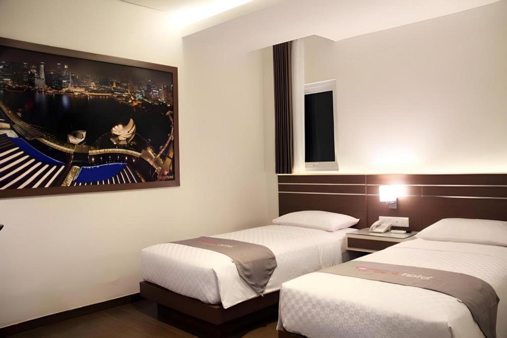 Neotel Hotel City Centre Tanjung Redep Buitenkant foto